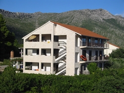 Apartamente Sveti Anton