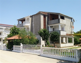 Apartmanok Villa Daja