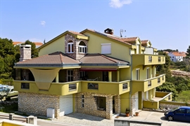 Apartamenty Mirjana
