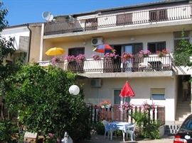 Apartamente Meri